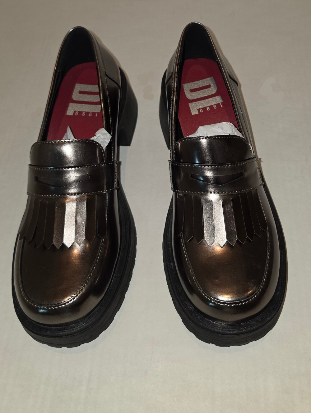 Dirty Laundry Thing Loafer Sz 7.5 Pewter